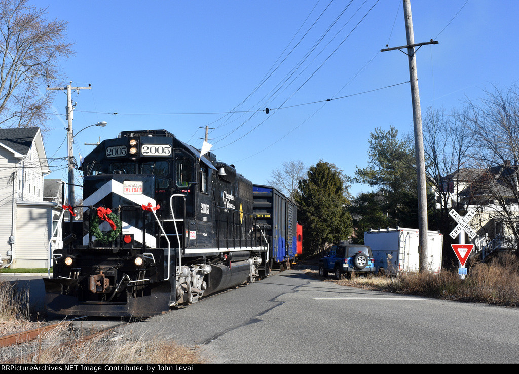 Toys for Tots train crossing Railroad Avenue in on the Freehold & Shrewsbury connector